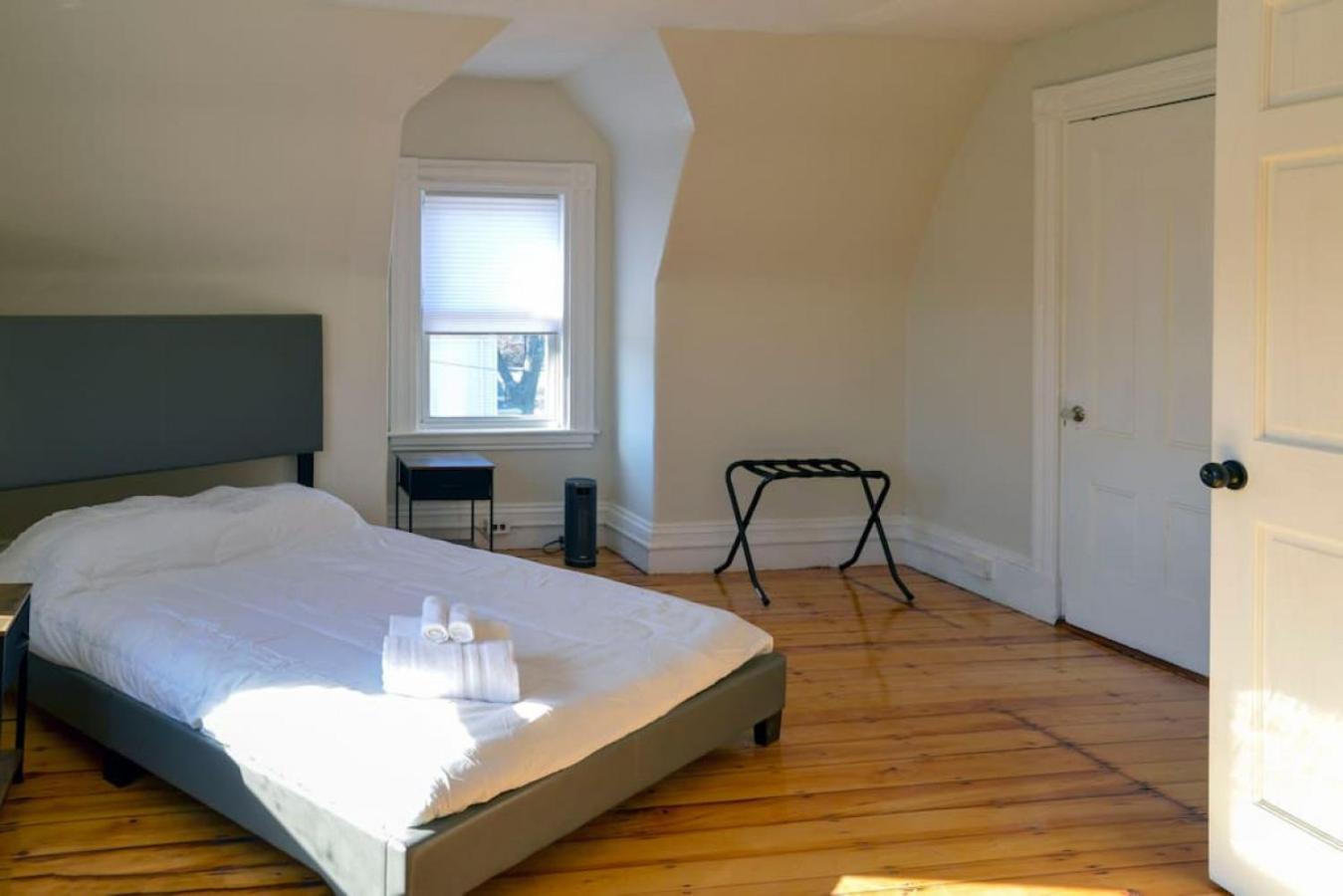 Casa vacanze Boston Historical Urban Oasis *